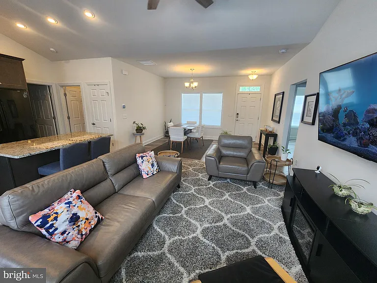 26017 Starboard Dr — Photo 4