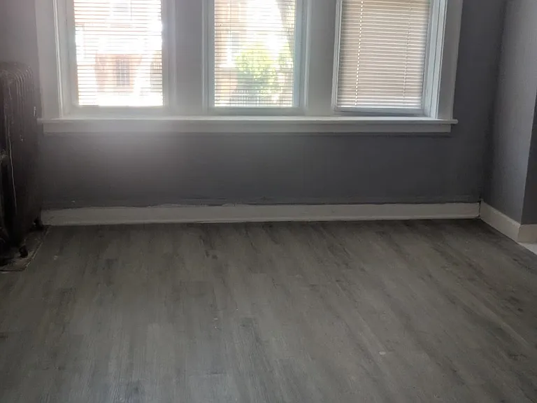 8118 S Drexel Ave #1E — Photo 3