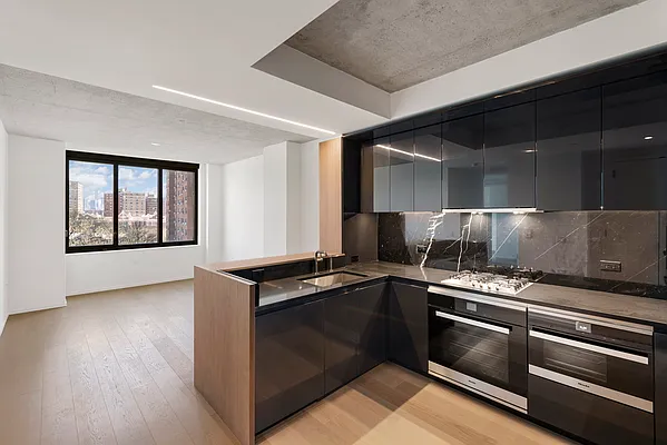 Sold by Nest Seekers International | media 13