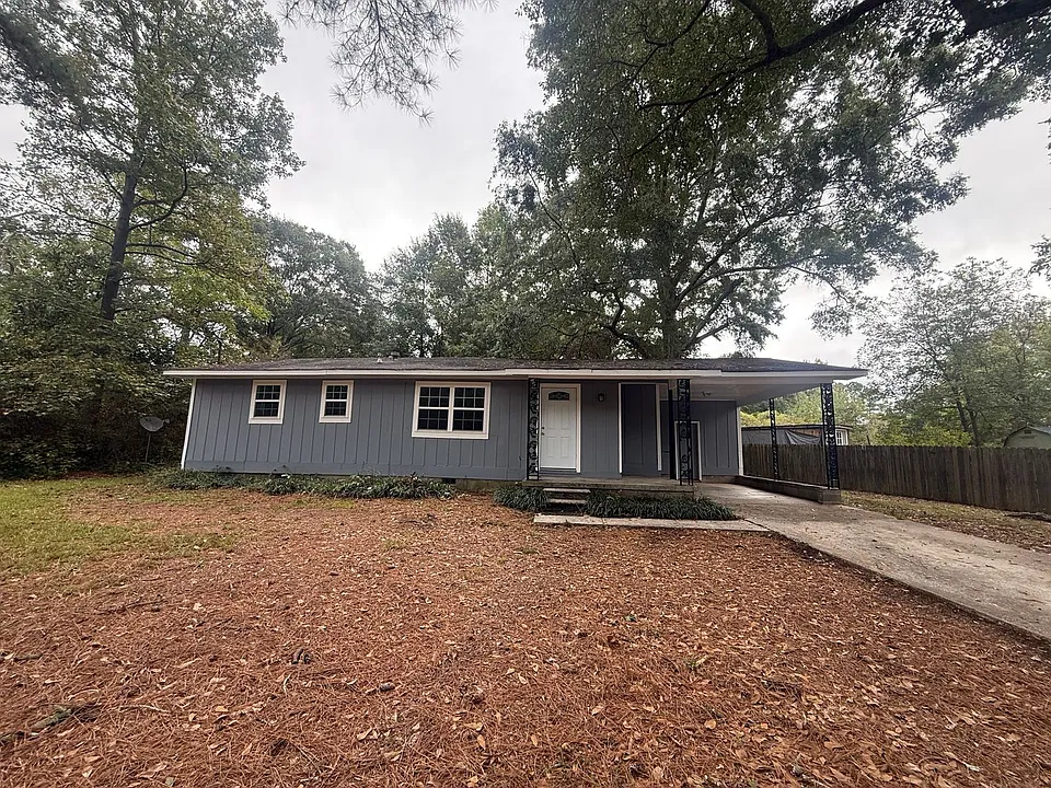 826 Shannon Cir