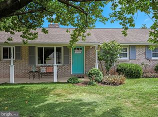 178 Stone Mill Dr, Elizabethtown, PA 17022