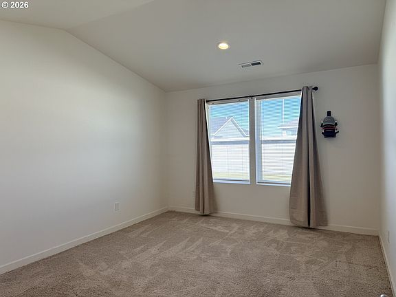 4th image of 213 River Ridge Dr