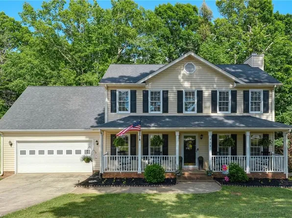 626 Creekridge Dr, Eden, NC 27288