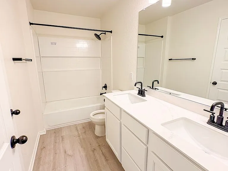 229 Barbary Coast Ln — Photo 16