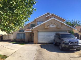 2642 Regal Ct, Lancaster, CA 93535