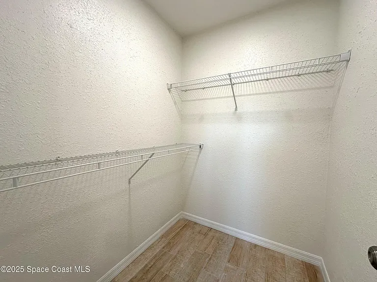4440 Stuart Ave — Photo 11