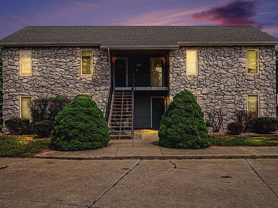 1st image of 207 Tanglewood Dr APT D