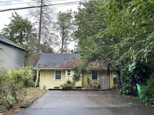 5130 SW 49th Dr, Portland, OR 97221