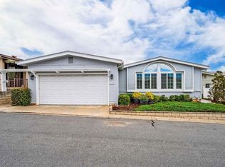 635 Via Santa Cruz, Vista, CA 92081