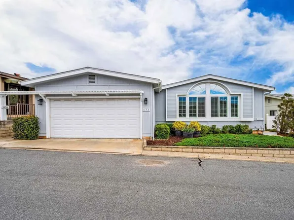 635 Via Santa Cruz, Vista, CA 92081