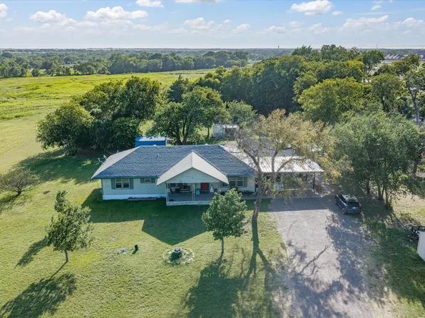 301 Ovilla Rd, Waxahachie, TX 75167