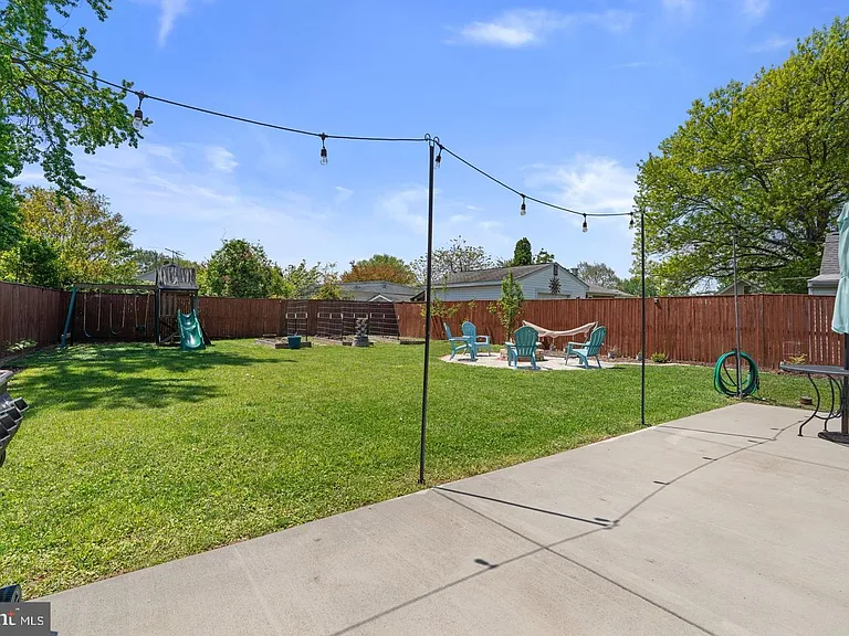 465 Carvel Beach Rd — Photo 26