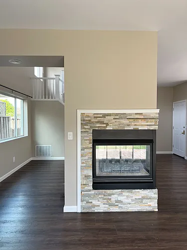 18106 Stonehaven Dr Photo 1