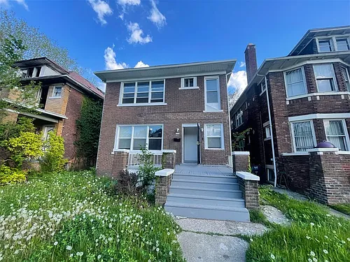 3799 W Philadelphia St Photo 1