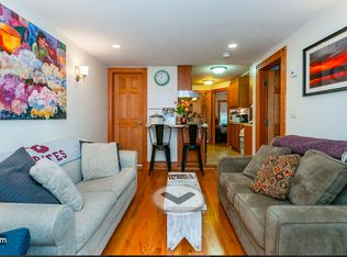 39 Charles St APT 4A, Boston, MA 02114