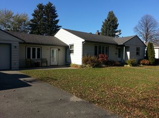 1821 7th St S, Moorhead, MN 56560