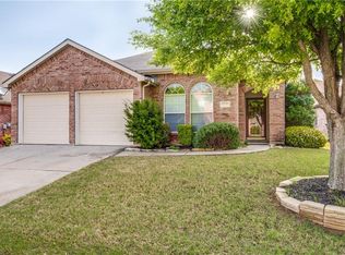 1138 Partridge Dr, Aubrey, TX 76227