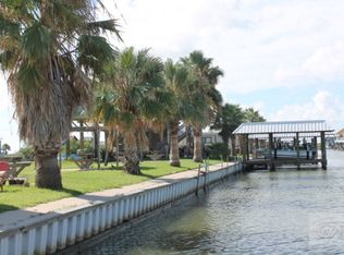 1294 Resort Rd, Crystal Beach, TX 77650