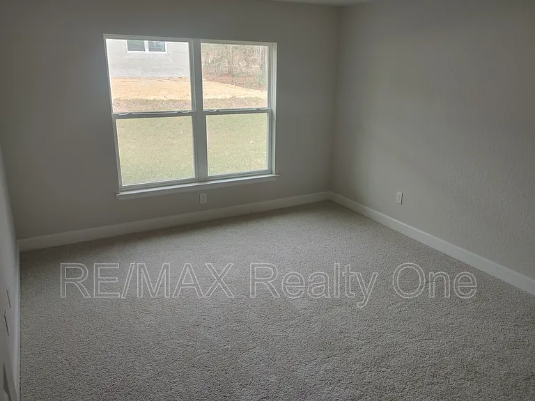 8398 N Jay Dr — Photo 6