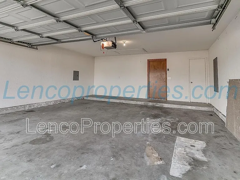1716 Briarcreek — Photo 9