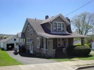 114 Carden St, Endicott, NY 13760