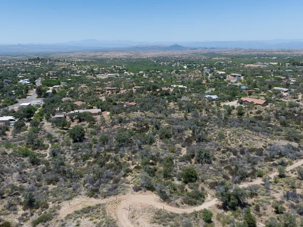 N Twin Lakes Dr, Tucson, AZ 85739