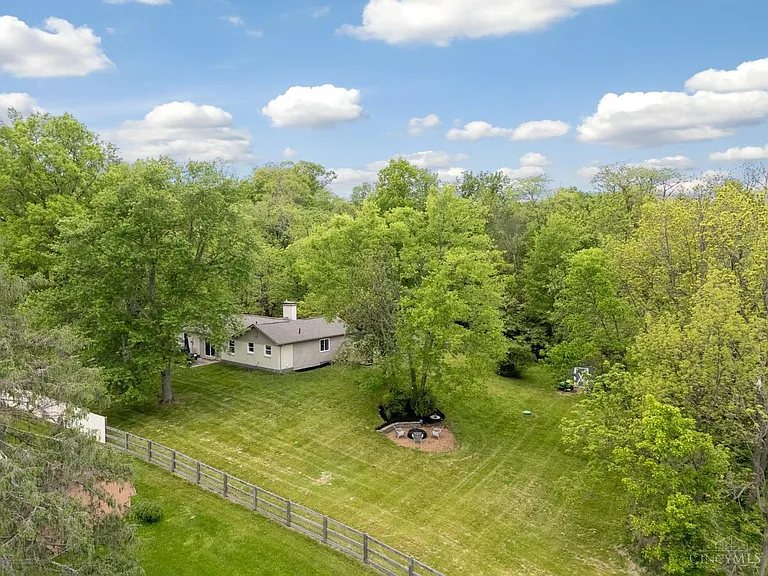 10624 Fallis Rd — Photo 27
