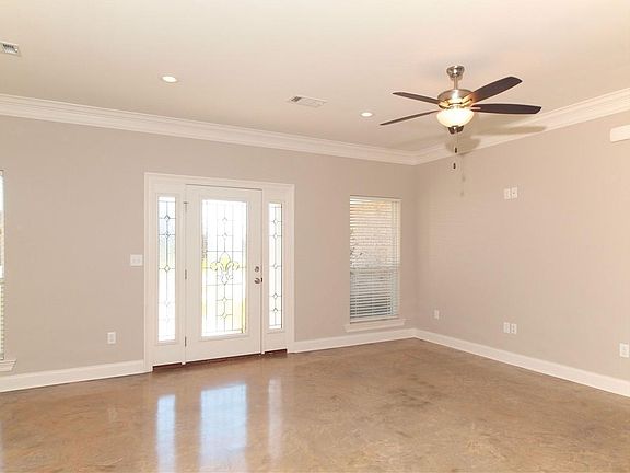 4th image of 13548 Riverlake Dr