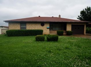 1031 Nichols Dr, West Plains, MO 65775