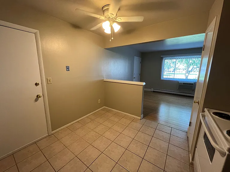 N113W15477 Francese Dr — Photo 5