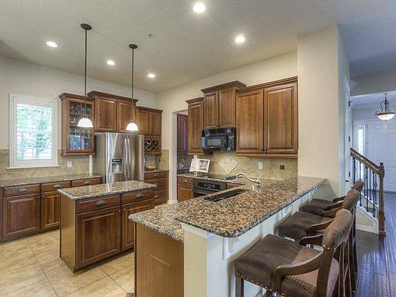 2nd image of 5373 High Park Ln