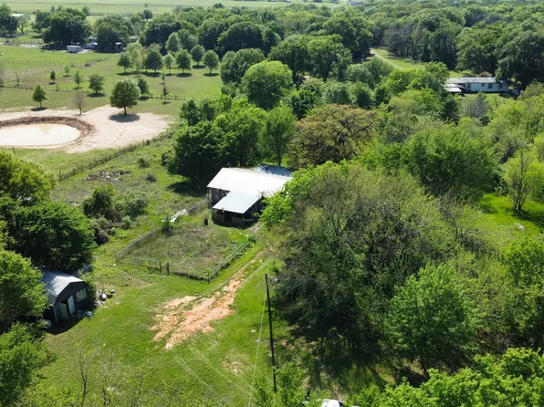 18277 Woodruff Ln, Kemp, TX 75143
