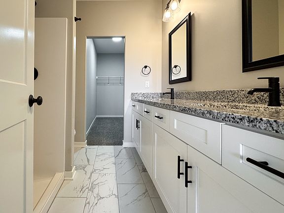 5th image of 540 Anjali Ct #R