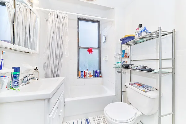 Rented by Living New York | media 21