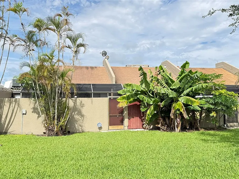 1151 Windward Dr #1151 — Photo 15