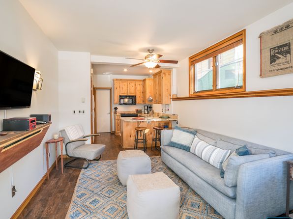 565 W Pacific Ave #A