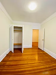 Rented by Zikos Realty Services