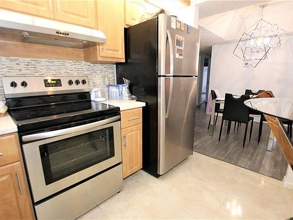4th image of 7532 Ashmont Cir #208