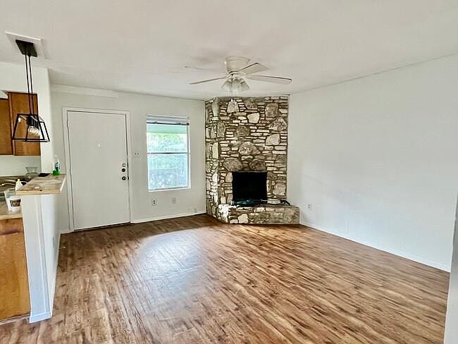 2nd image of 801 Bracewood Cir APT D