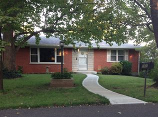 9900 Wolff Dr, Saint Louis, MO 63123