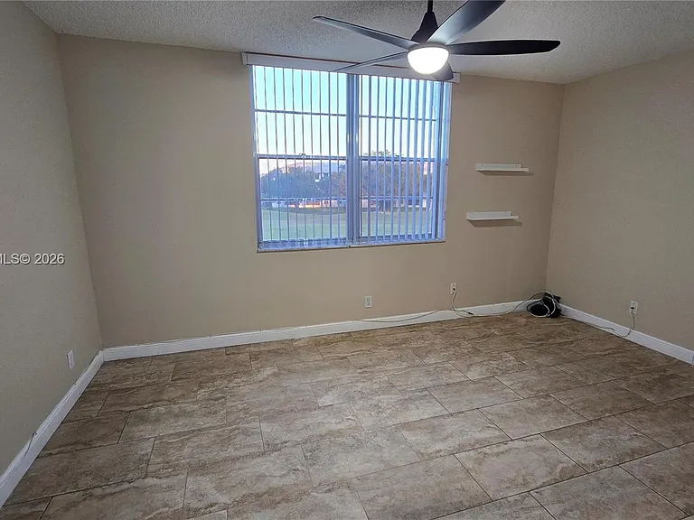 9230 Lagoon Pl #310 — Photo 15