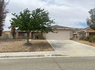 1301 Bradford Ave, Rosamond, CA