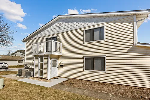 717 Whitesail Dr #717 Photo 1