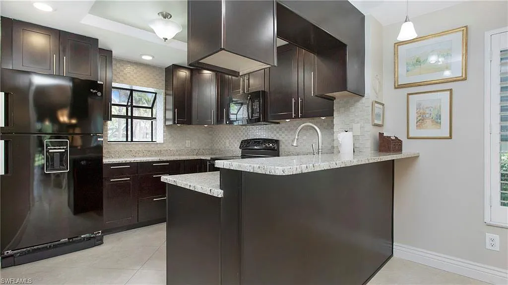 2 bed, 2.0 bath, 1124 sqft, $2,200 — Photo 4