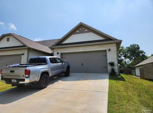 1870 Finch Ln, Cantonment, FL 32533