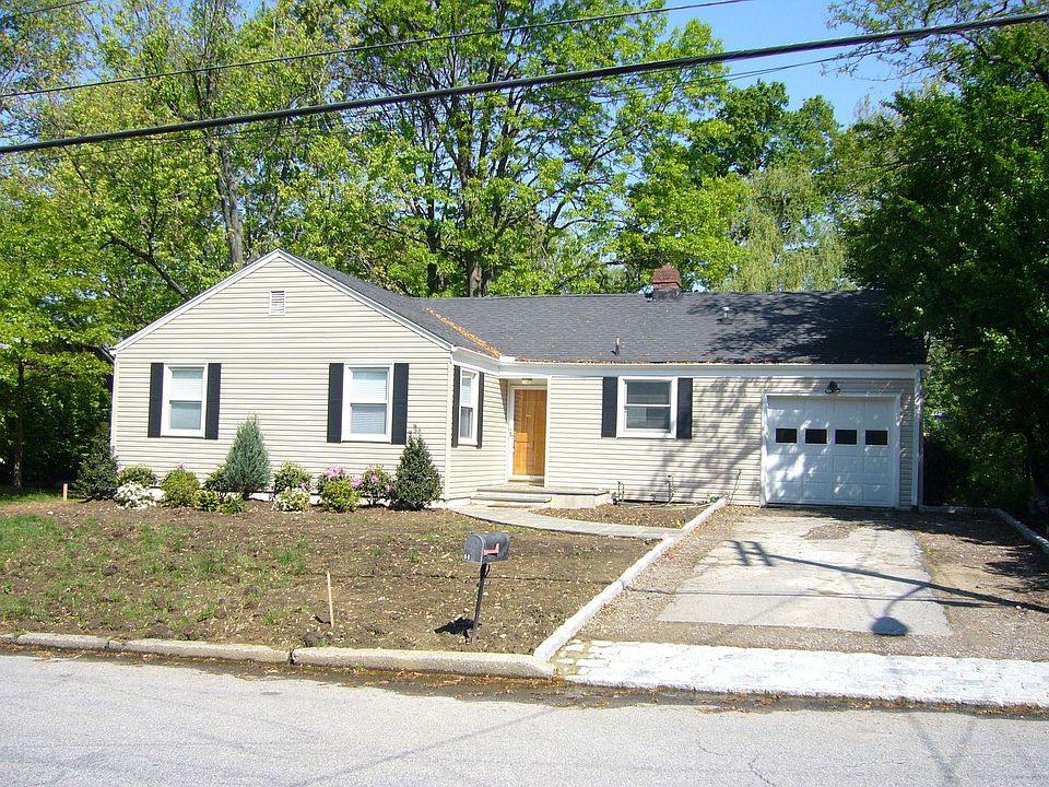 Front of Home; Construction still in progress, Come take a look!