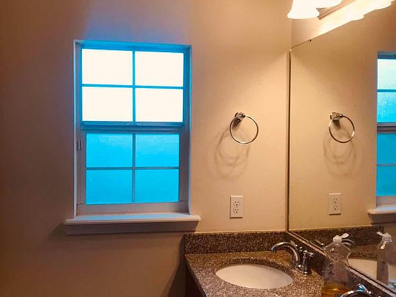 5th image of 11312 Estancia Villa Cir Unit 4