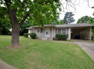 1030 Ridgewood Rd, Denison, TX 75020