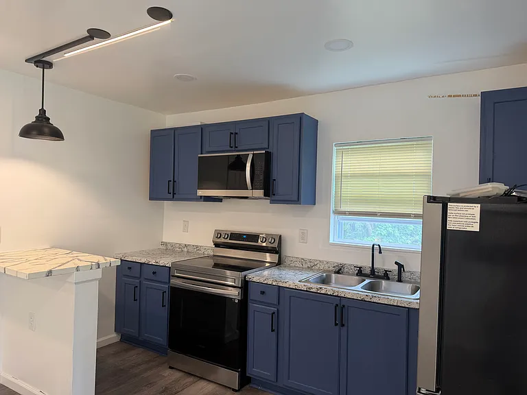 6205 Mary St #2 — Photo 6