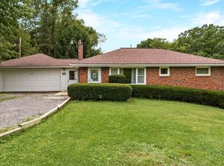 829 Sunset Dr, Butler, PA 16001